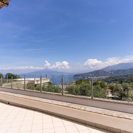 סורנטו Villa Milena Modern Elegance Views And Guest Services מראה חיצוני תמונה